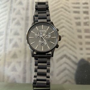 Nixon Watch in Great condition